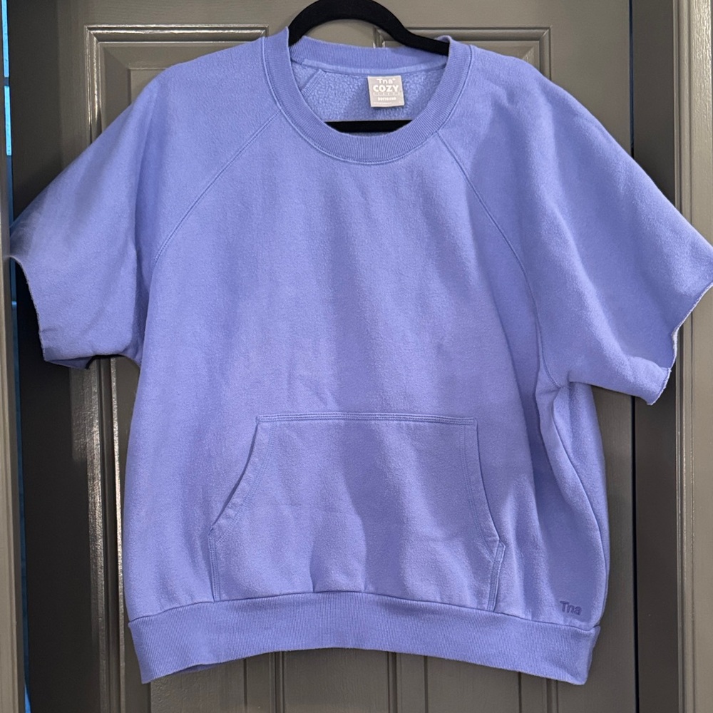 TNA women’s Lavender Short Sleeve sweatshirt Aritzia
